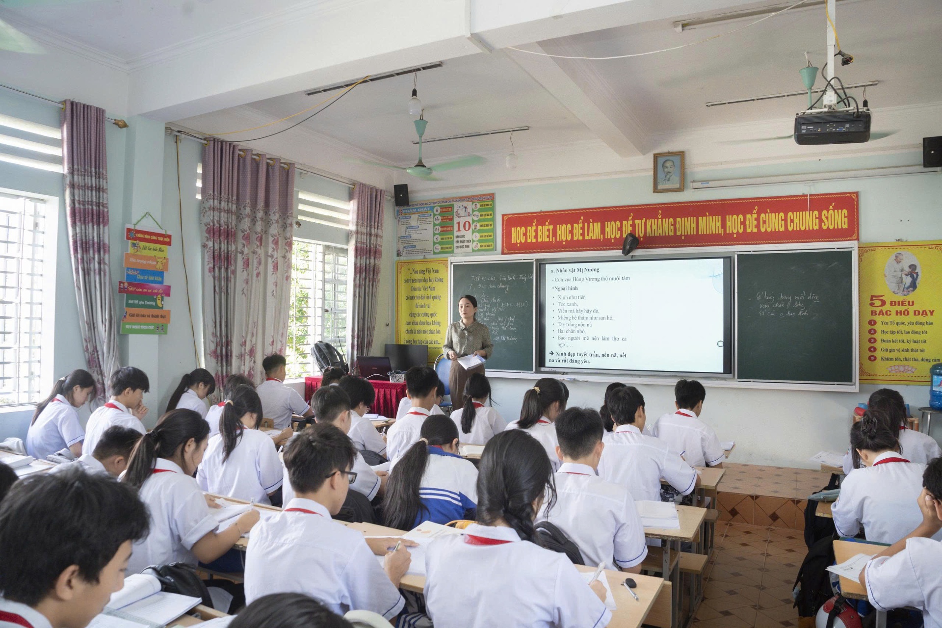 Máy lọc nước công nghiệp cho trường học – Giải pháp nước sạch an toàn và bền vững